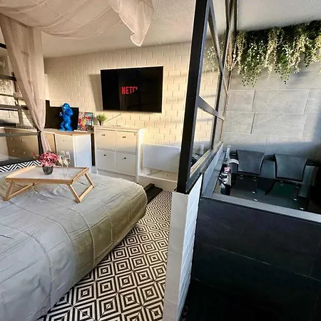 Mini Loft Avec Jacuzzi&piscine - Cap D'agde