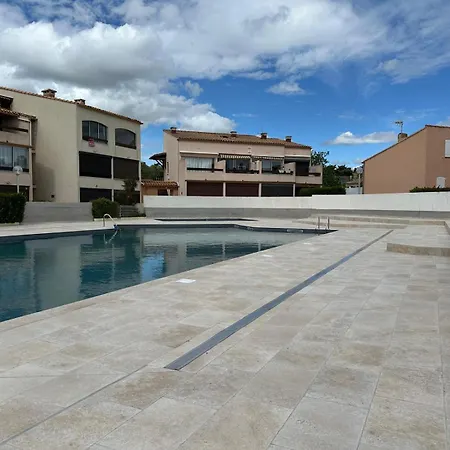 Mini Loft Avec Jacuzzi & Piscine - Cap D'agde Apartment Agde